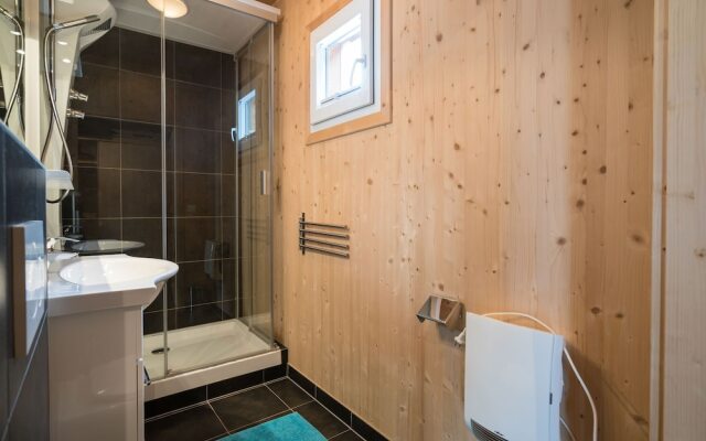 Opulent Wooden Chalet in Hohentauern With Infrared Sauna & Jacuzzi