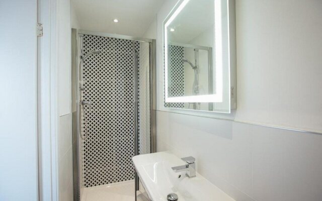 Lindholme Guest House