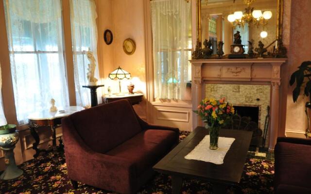 Normandy Inn