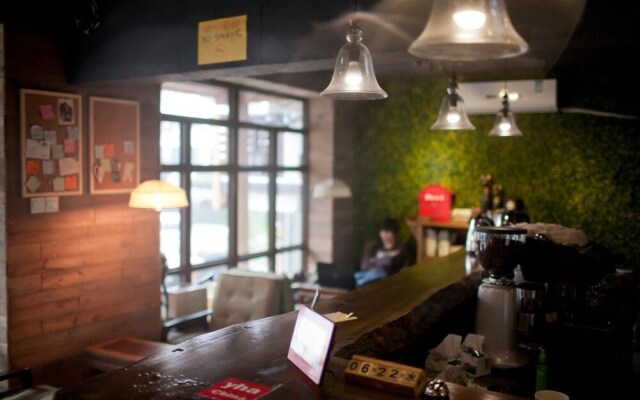 the Green Youth Hostel,Hangzhou