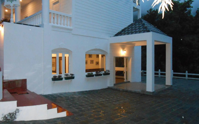 Tea Harvester Munnar