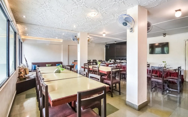 Capital O 46251 Hotel Shikha