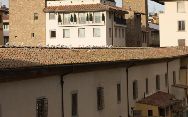 Ponte Vecchio 3 bedroom apartment