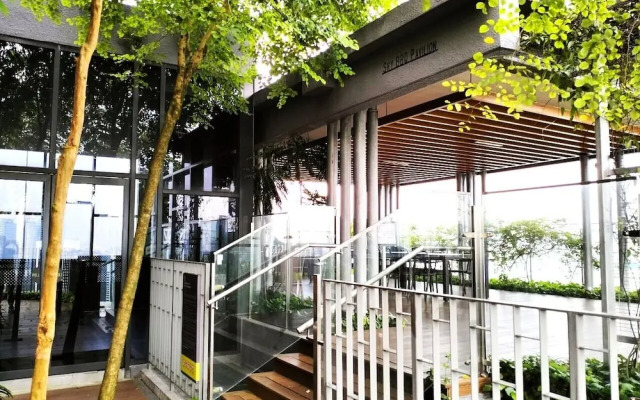 KLCC CityTowerViewSty5Pax CeylonzSuite