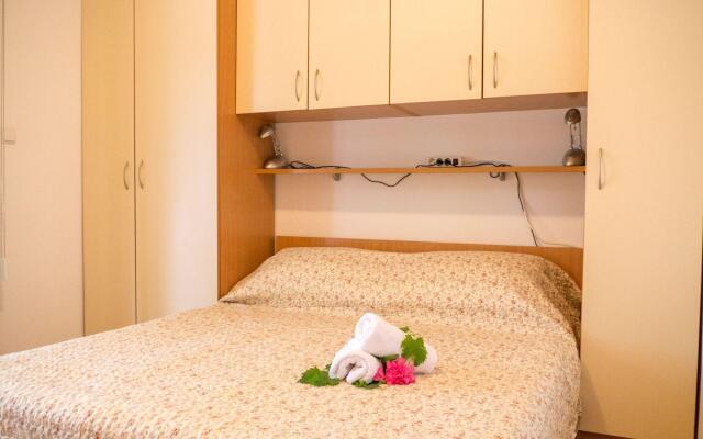 Fabulous Holiday Home in Pakostane With Swimming Pool