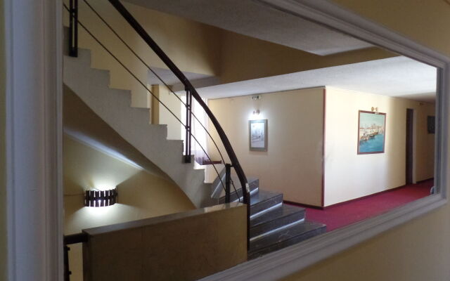 Cavo D'Oro Hotel