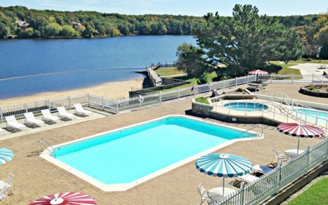 Mariner`s Pointe Resort