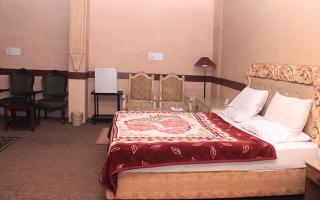 Hotel Mayfair Lahore