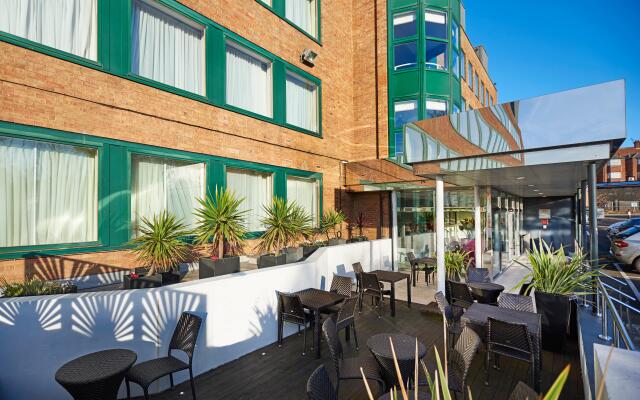 Crowne Plaza London Ealing by IHG