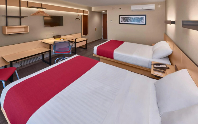 City Express by Marriott La Paz
