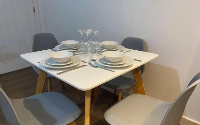 The Square Apartments Flat 4