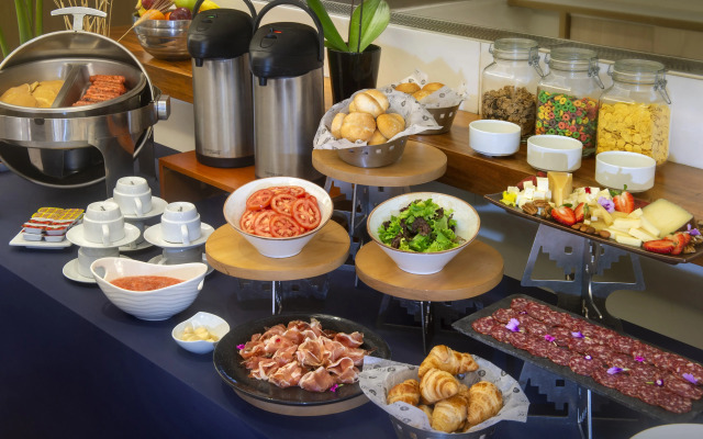 Four Points by Sheraton Miraflores