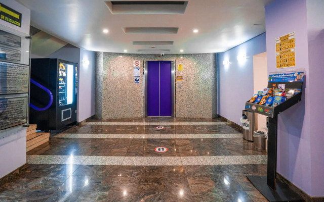 Hotel Embassy