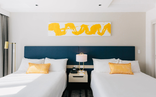 voco Gold Coast by IHG