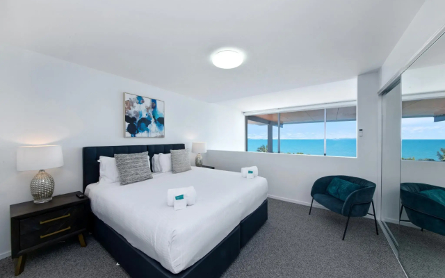 Echelon Apartments