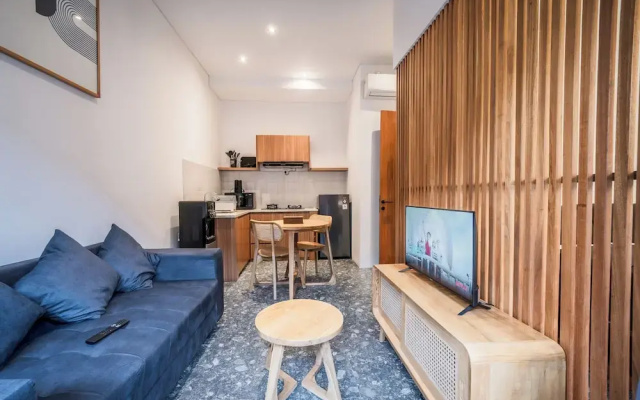 Kumiko Apartment