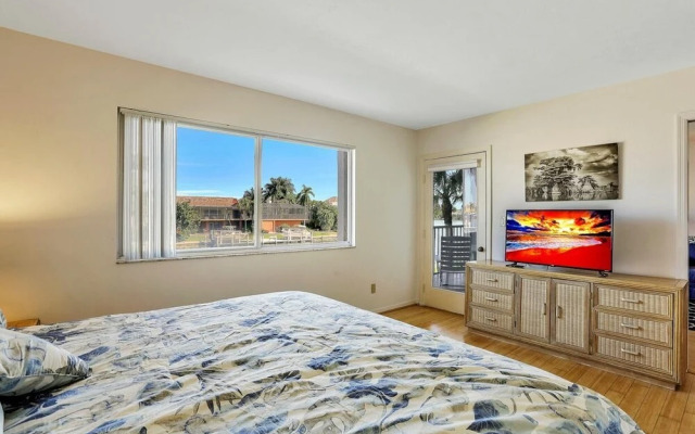 Eagle Cay Building 3-204