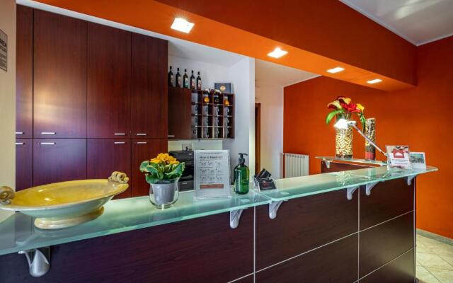 Arianna Apartment