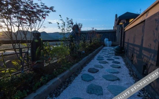 清镇喜悦秘境酒店