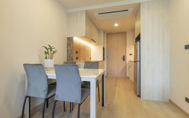 Top Location Near Beach Clubs C226