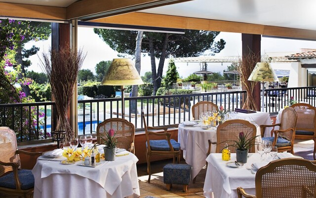 Mas d’Artigny Hotel & Spa
