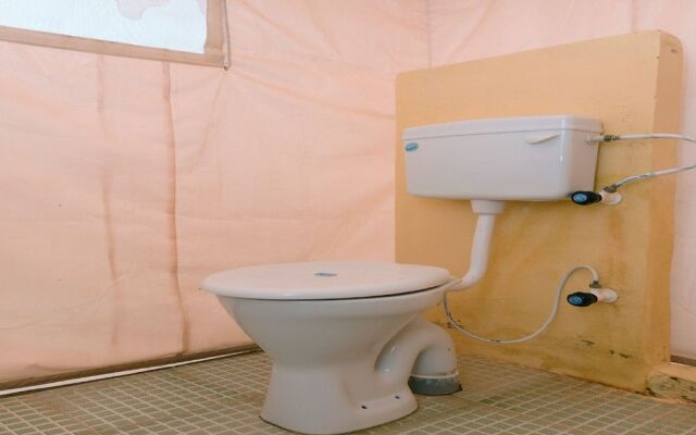 OYO 24960 Amigo Camps