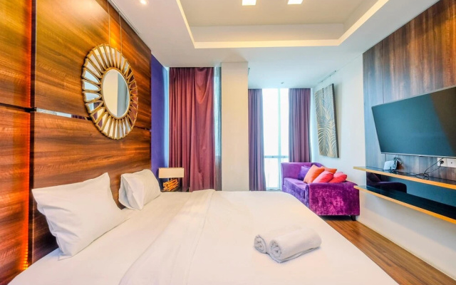 Homey Penthouse 3Br With Extra Room Kemang Village Apartment