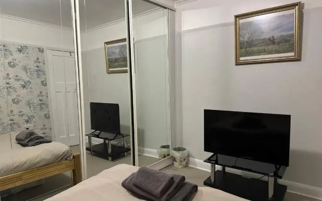 Charming 3 bed home. Spacious with large garden