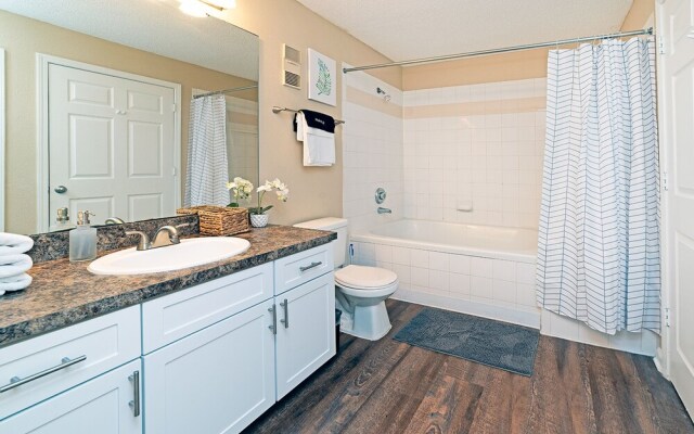 Convenient Apartments to Golf & Beaches by Frontdesk
