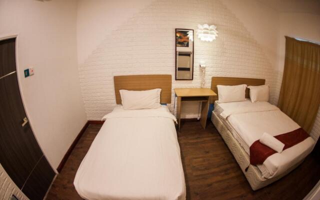Tommy’s Place @ Tip of Borneo