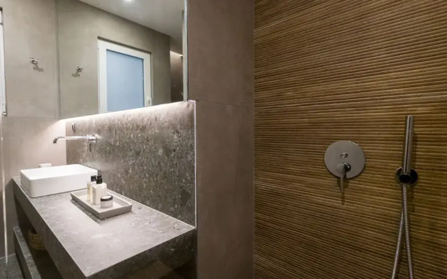 Luxury Apt Near the Beach Athens Riviera by Olon