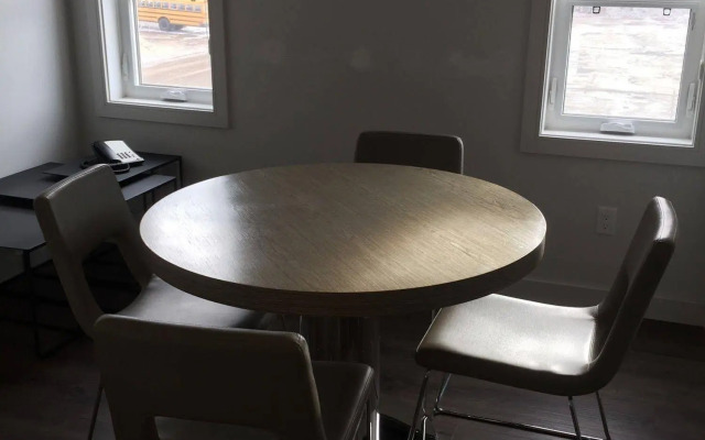 Ramada by Wyndham Fort McMurray