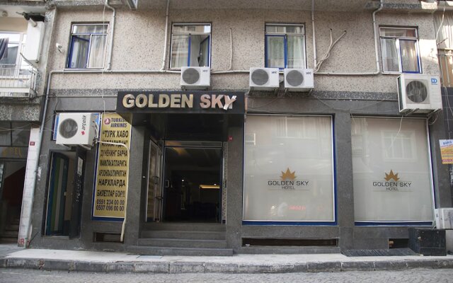 Hotel Golden Sky