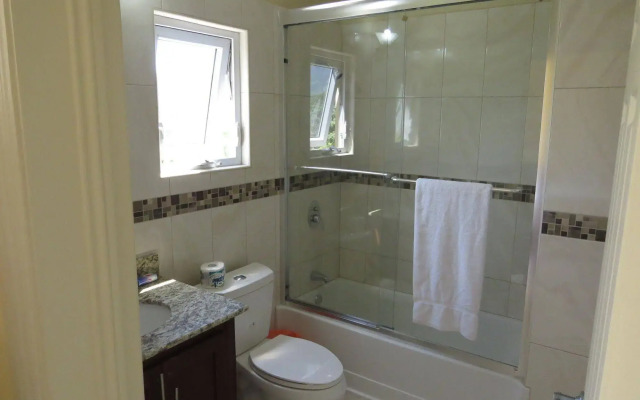 Kingston Paradise Place Rooms