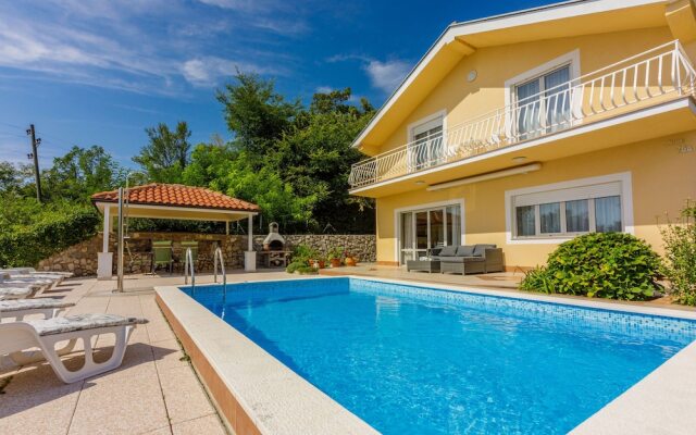 House Villa Grizane