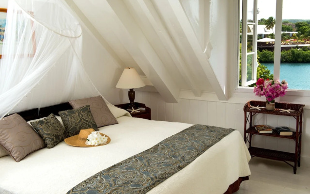 Admiral's Inn and Gunpowder Suites