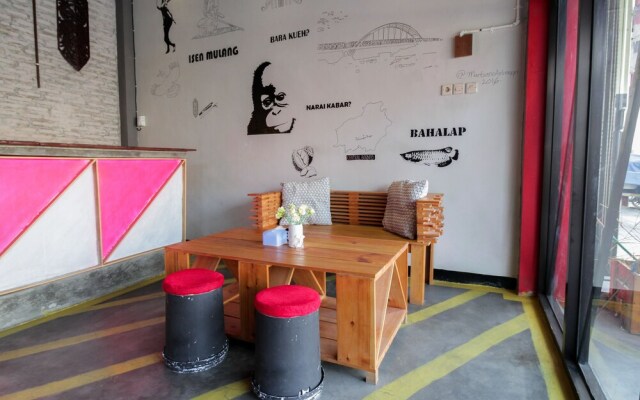 Airy Bandara Tjilik Riwut Seth Adji 31 Palangkaraya