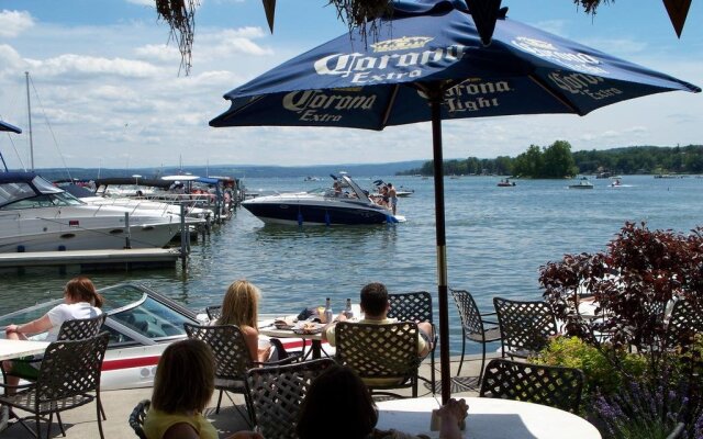 The Lake House On Canandaigua