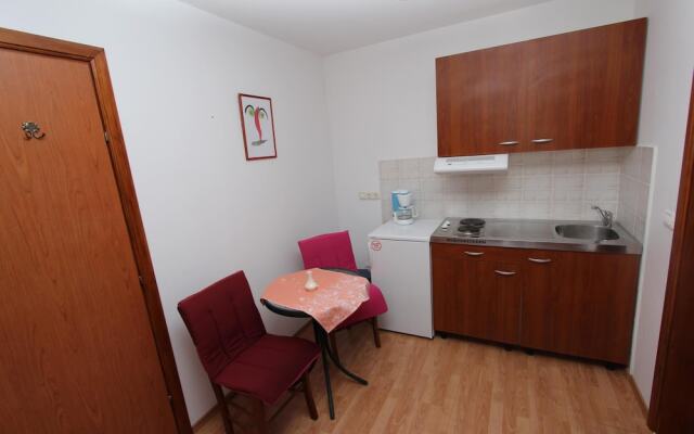 Apartments Ulika