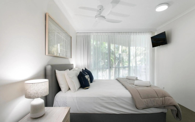 Noosa Tropicana