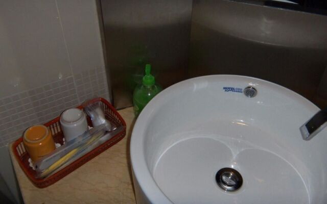 Motel 168 Wenzhou Longwan International Airport, Wanda Square Branch