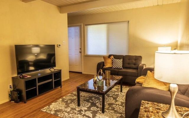 Cozy Richmond Two Bedroom