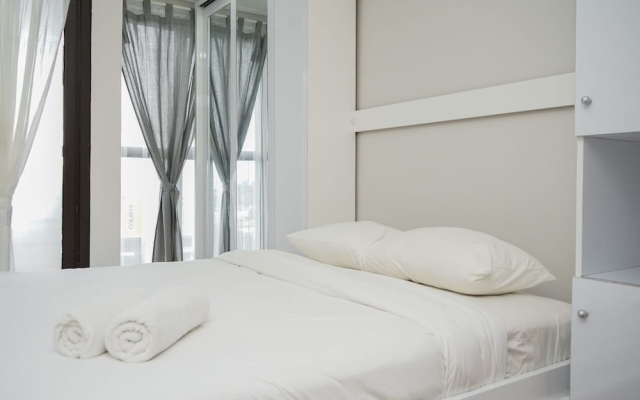 Elegant and Comfort Studio at Transpark Bintaro Apartment