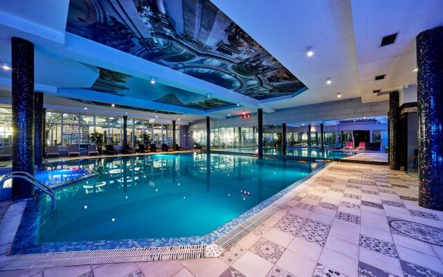 Park Hotel Vnukovo - Kartmazovo