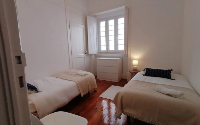 Stunning Apartment Marquês de Pombal