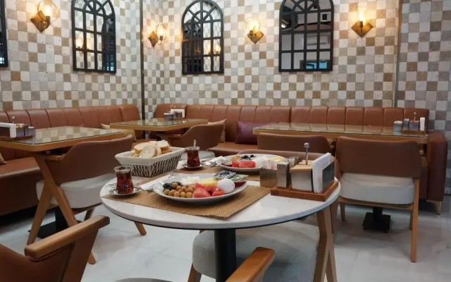 Karadeniz Hotel Corlu