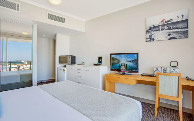 Mantra Twin Towns Resort