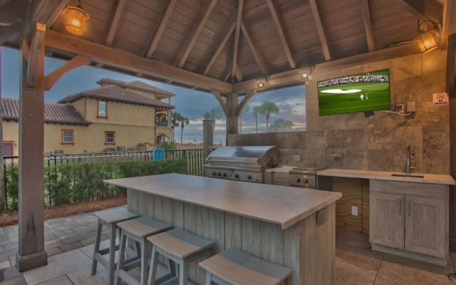 Seastar Palazzo Luxury Across From Beach