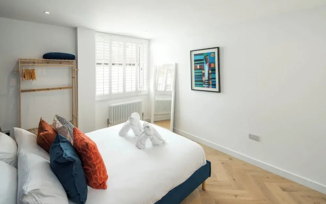 2Bed 2Bath Stunning Shoreditch Apartment