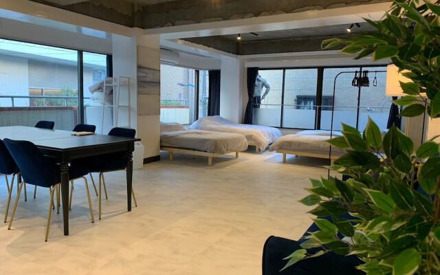 Spacious Studio West Shinjuku